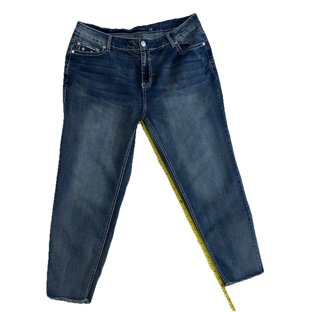 Avenue Denim Women's 14 Crop Jeans American Flag Stars Stripes Distressed